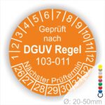 Prüfplakette, Servisesticker runde Form mit Text geprüft nach DGUV Regel 103-011 Nächster Prüftermin. Plaketten Farbe- Orange und Text in Weiss. Monatszahlen oben und Jahreszahlen unten beginnend mit Startjahr- 26 zur Prüfung Elektrotechnik die BG Regel Arbeiten unter Spannung