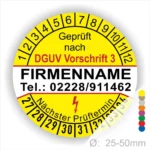 Prüfsiegel gemäß DGUV Vorschrift 3 mit Platz für Firmenname und Kontaktdaten, zeigt den nächsten Prüftermin an. Gelbes Design mit farbigen Markierungen für die Prüfintervalle. Ideal für die Kennzeichnung von geprüften Geräten im Unternehmen.