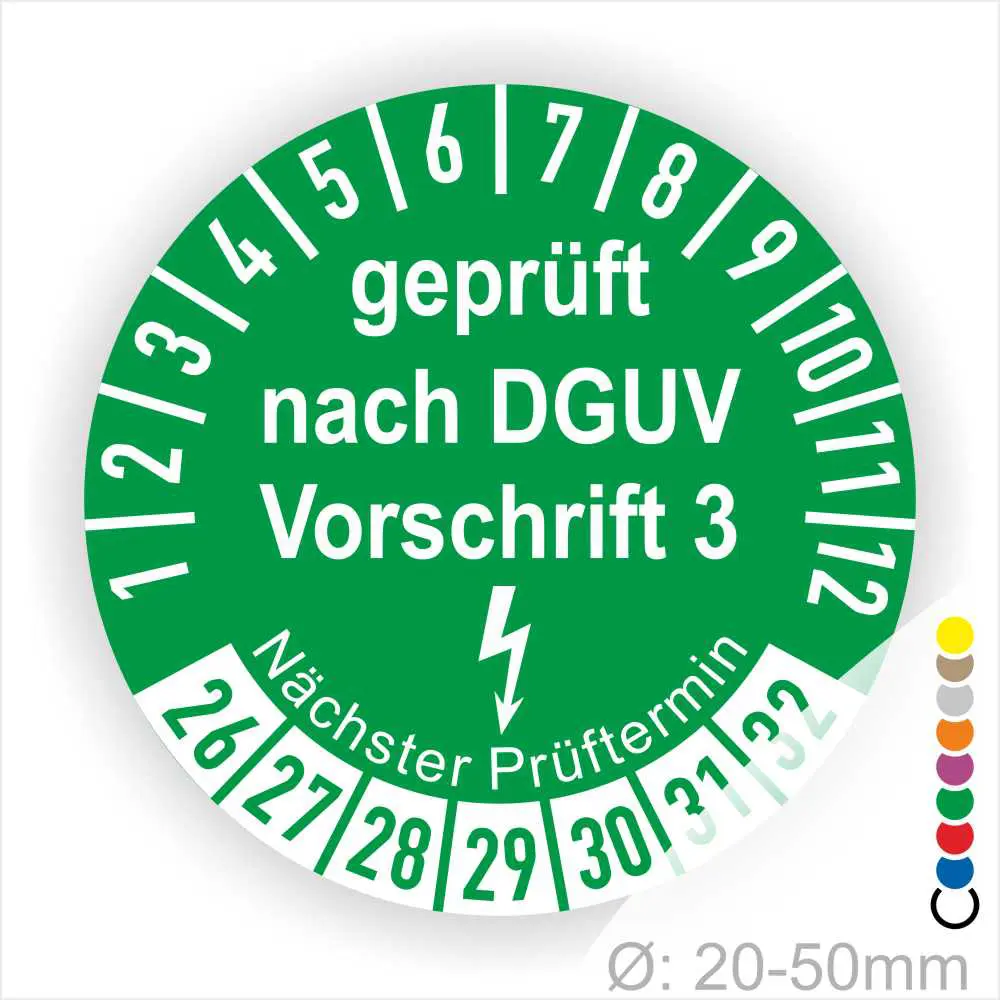 Grünes Prüfzeichen nach DGUV Vorschrift 3, das Informationen über den nächsten Prüftermin und die Prüfnorm für Geräte mit einem Durchmesser von 20-50 mm anzeigt.
